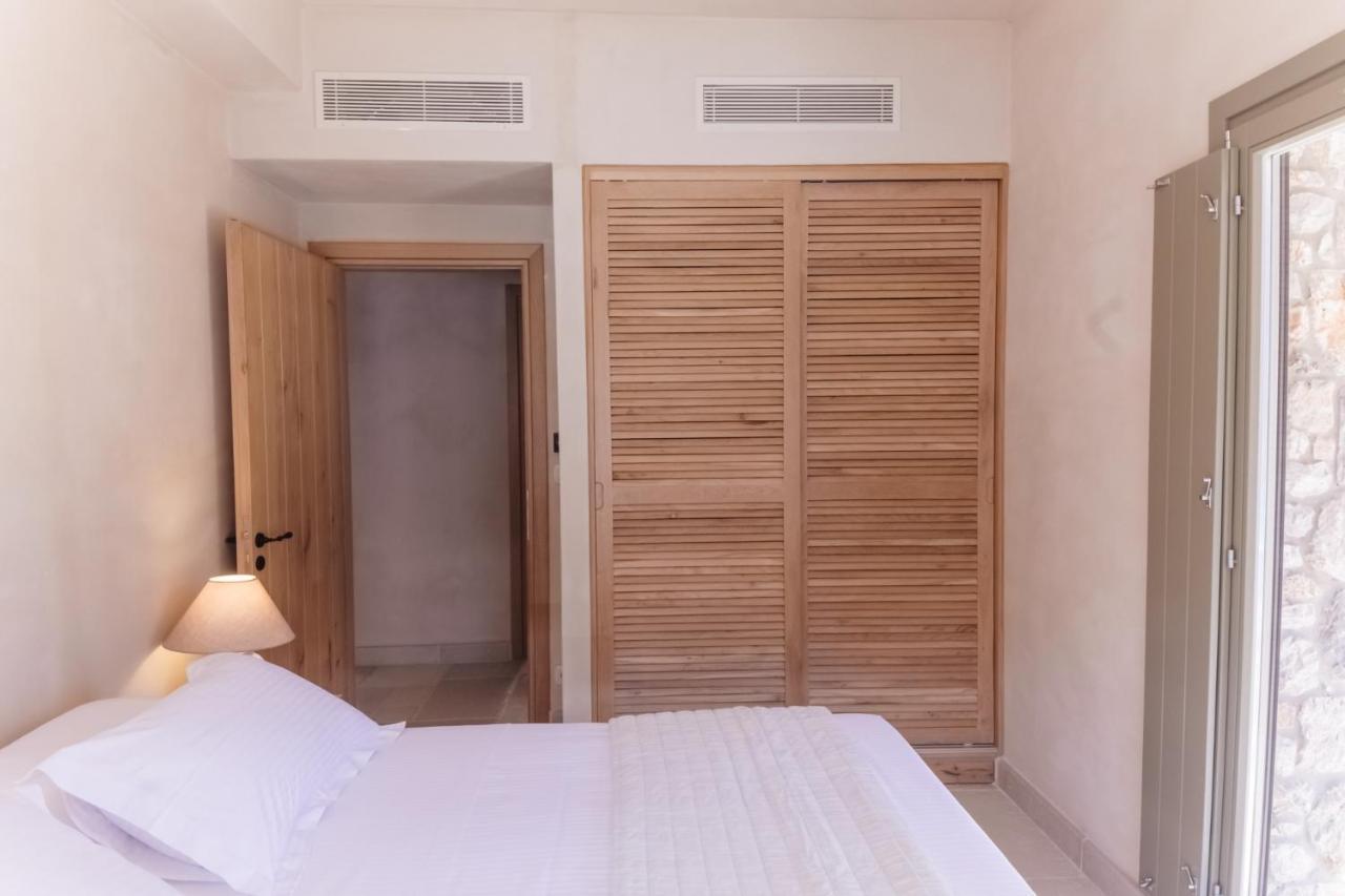 Petra Boutique Villas Arginonda Exterior photo