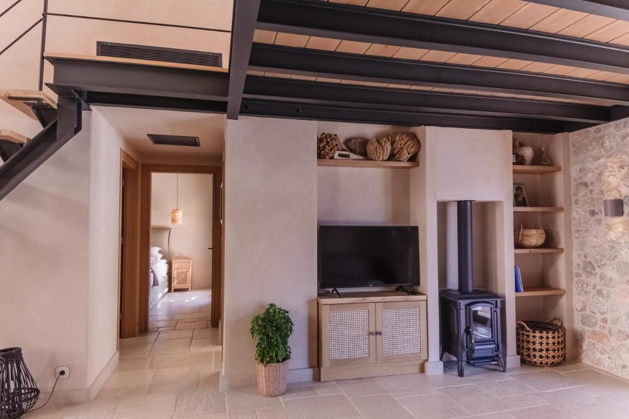 Petra Boutique Villas Arginonda Exterior photo