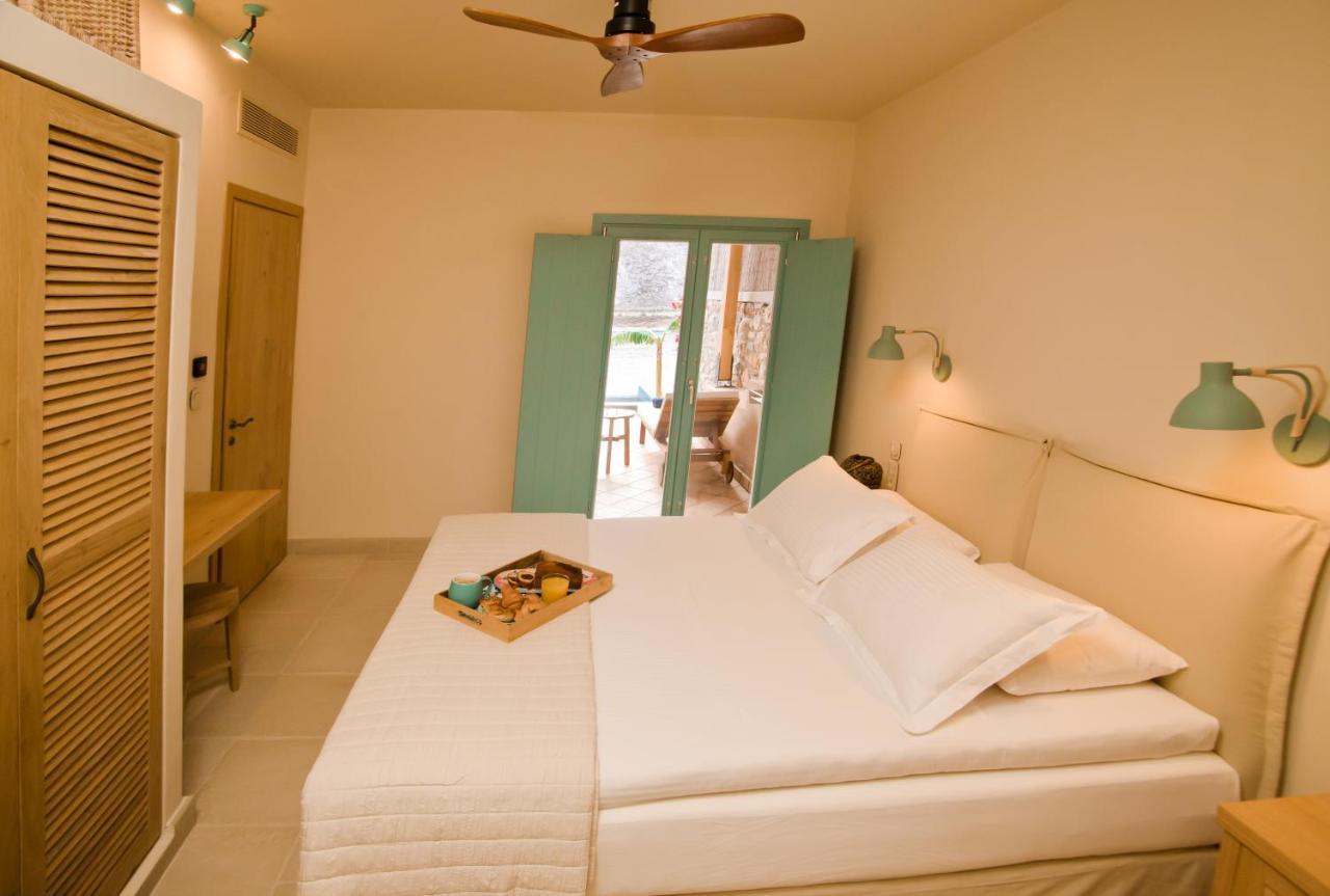 Petra Boutique Villas Arginonda Exterior photo