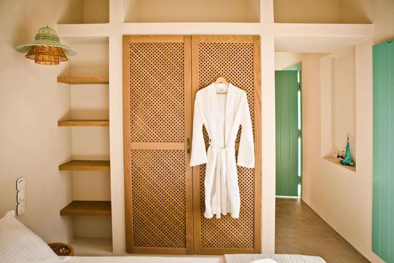 Petra Boutique Villas Arginonda Exterior photo