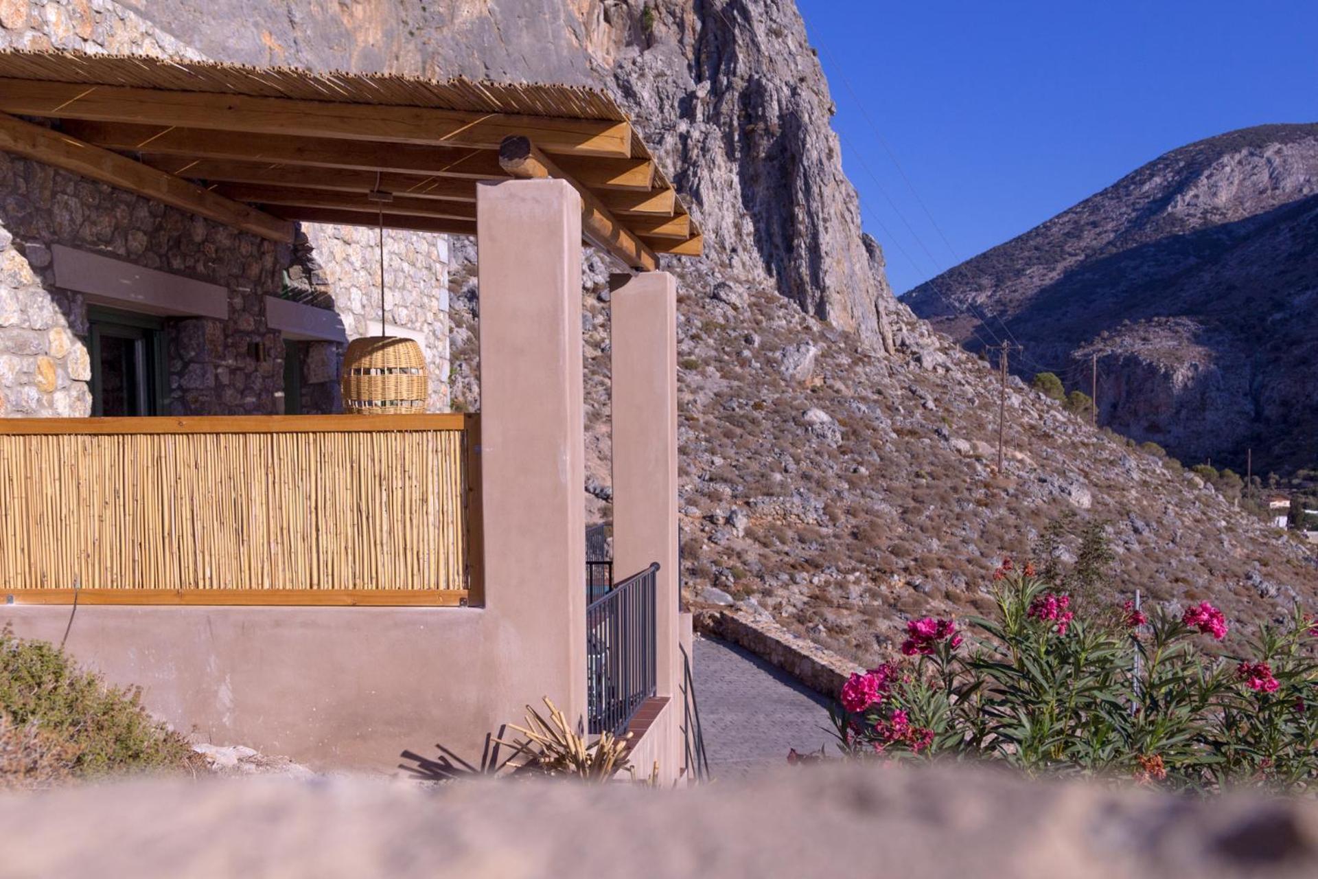 Petra Boutique Villas Arginonda Room photo